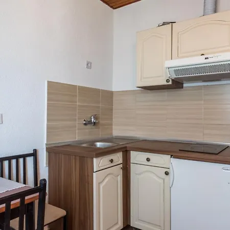 Dubravka 2 By Guide Apartment